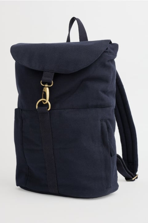 Daytripper Organic Cotton Backpack Model Image