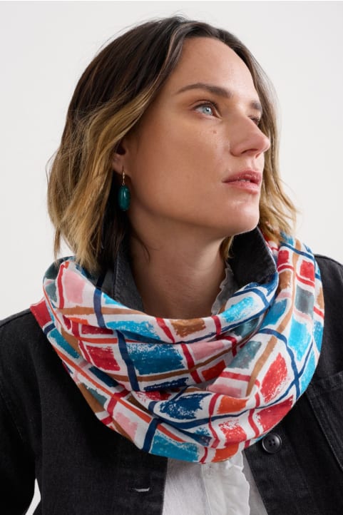 May Garland Circle Scarf