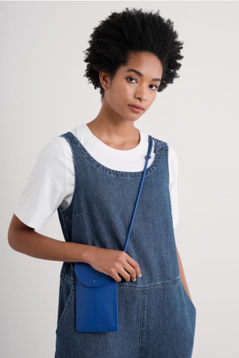 Fen Leather Phone Bag