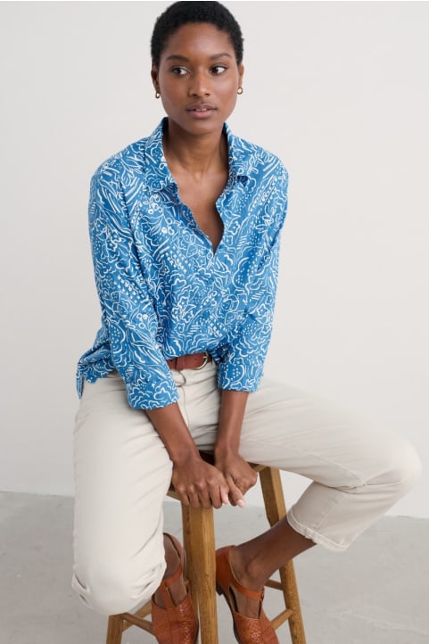 Larissa Shirt in GOTS-Certified Organic Cotton  Image