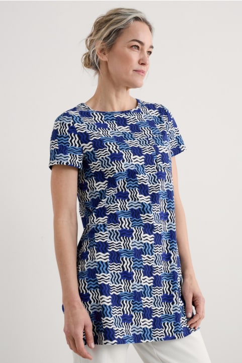 Bowithick Jersey Tunic Model Image