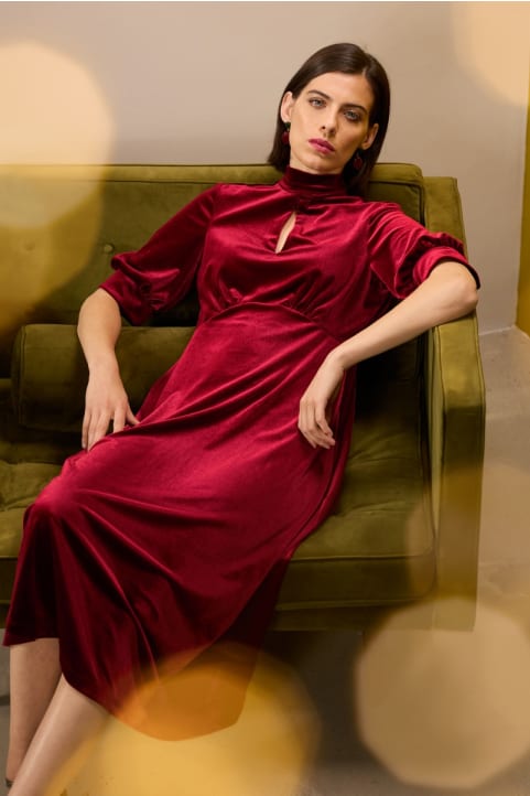 Four Lanes Velvet Empire Line Midi Dress