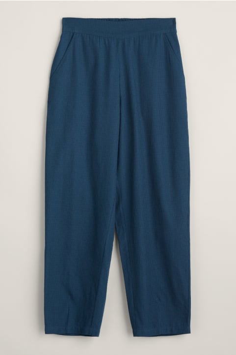 Vow Cave Tapered Trousers in GOTS-Certified Organic Cotton