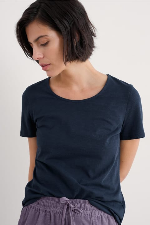 Camerance Scoop Neck T-Shirt (GOTS)