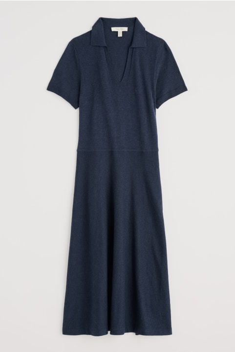 Trebarwith Short-Sleeve Knitted Dress in GOTS-Certified Organic Cotton Image