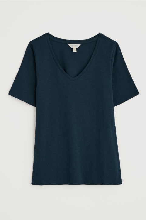 Burdock Organic Cotton V-Neck T-Shirt (GOTS) Image
