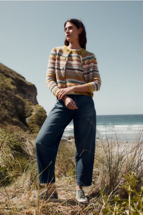 Gwenver Barrel Leg Jeans