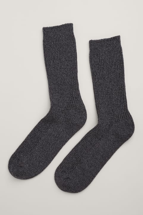 Women's Plain Bloomin Good Socks  Model Image