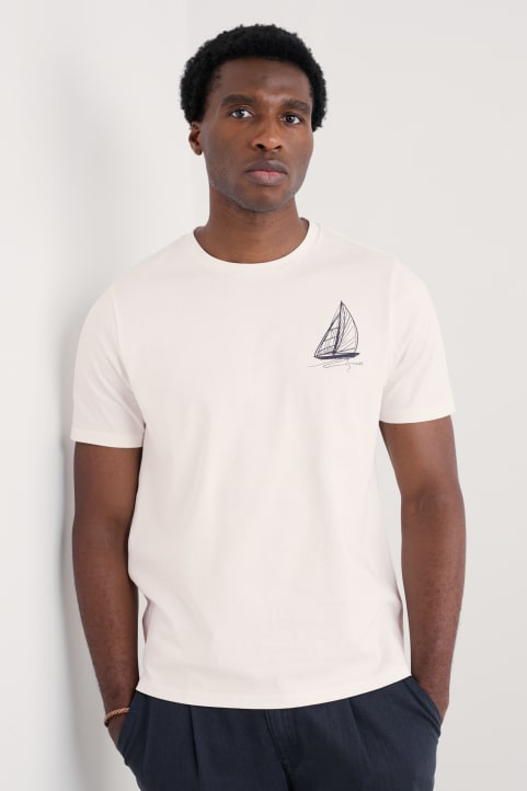 Men's Loggerhead Organic Cotton T-Shirt Model Image