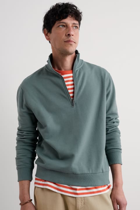 Men's Wood Moss Quarter Zip Sweatshirt Image