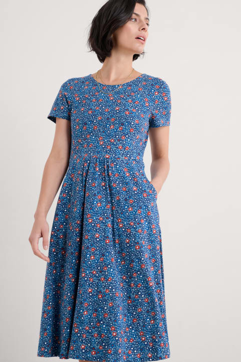 April Short Sleeve Dress Model Image
