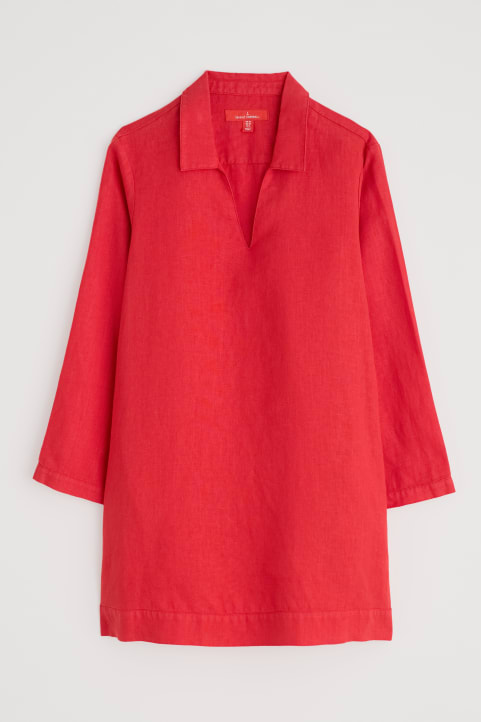 Shallow Layers Linen Tunic Model Image