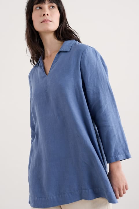 Shallow Layers Linen Tunic Model Image
