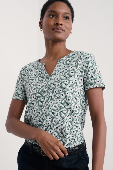 Waterflow Short Sleeve Top Image