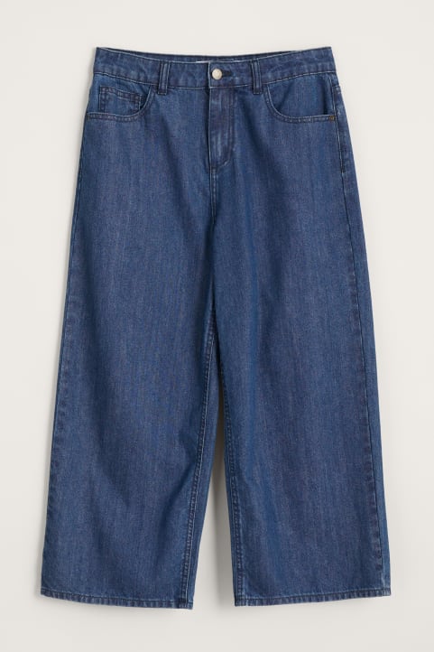 Barnes Organic Cotton Denim Crops Image