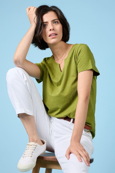 Kellow T-Shirt in in GOTS-Certified Organic Cotton Jersey Model Image