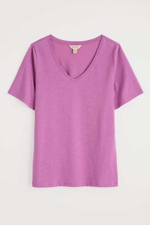 Burdock V-Neck T-Shirt in GOTS-Certified Organic Cotton Slub Image