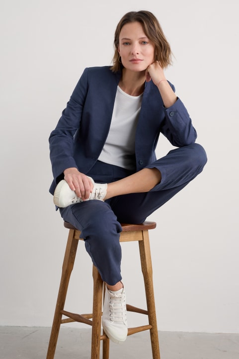 Quintet Linen Blend Blazer Image