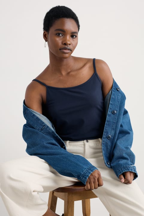 Salt Pond Jersey Vest Model Image