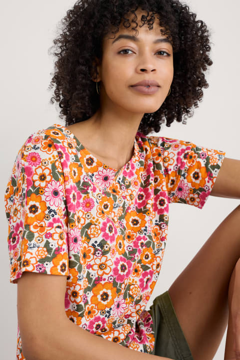 Bryher View T-Shirt in GOTS-Certified Organic Cotton Image
