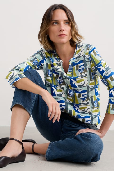 Kellow 3/4 Sleeve Jersey Top Model Image