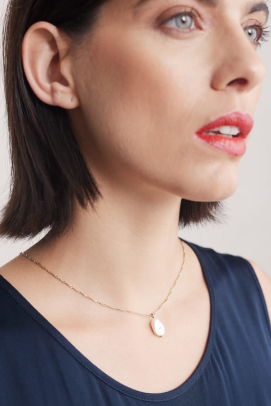 Valency Freshwater Pearl Pendant Necklace