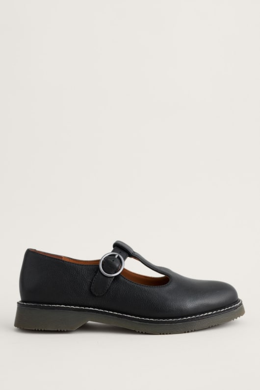Daisy Trail Leather Shoes