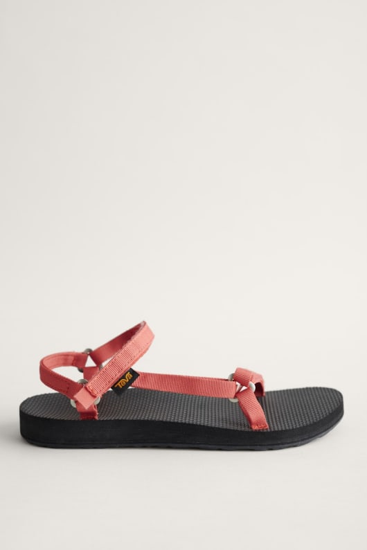 Teva Original Universal Sandals in Black Seasalt Cornwall