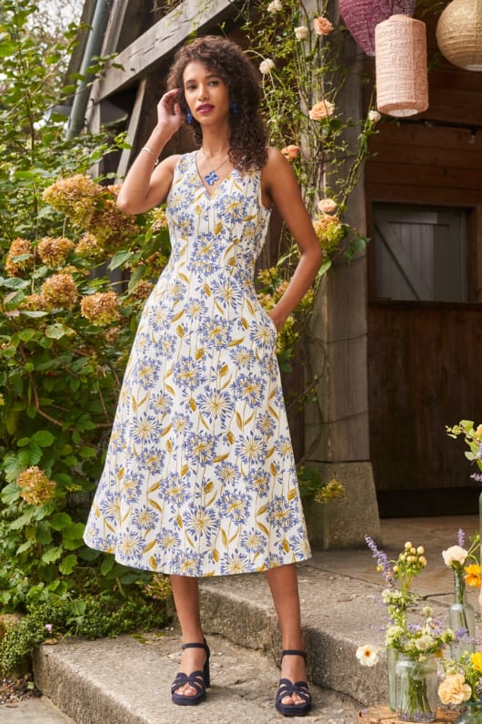 Sky Beyond Summer Sleeveless V-Neck Dress - Organic Cotton - Seasalt  Cornwall