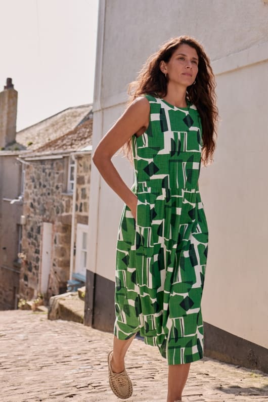 Brouse Sleeveless Dress in GOTS-Certified Organic Cotton
