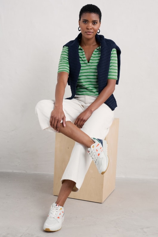 Owles Point Short Sleeve V-Neck Jersey Shirt