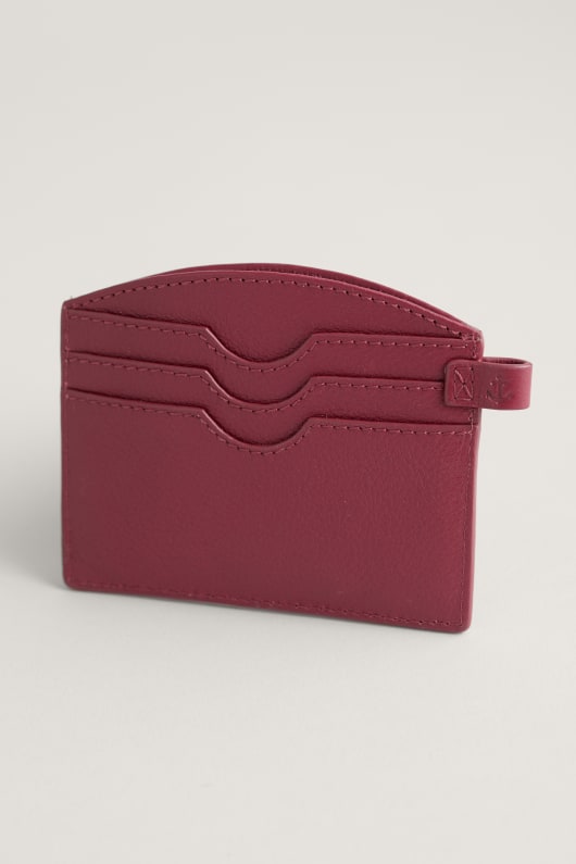 Carnelloe Leather Card Holder Model Image