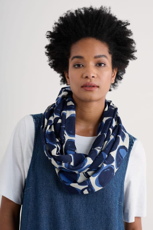 Summer Circle Scarf