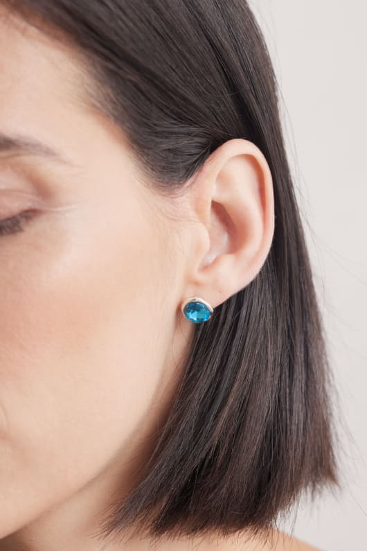 Dewi Silver Stud Earrings Image