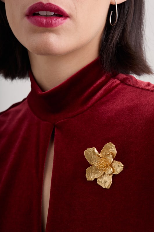 Fairy Flax Gold Tone Floral Brooch Image