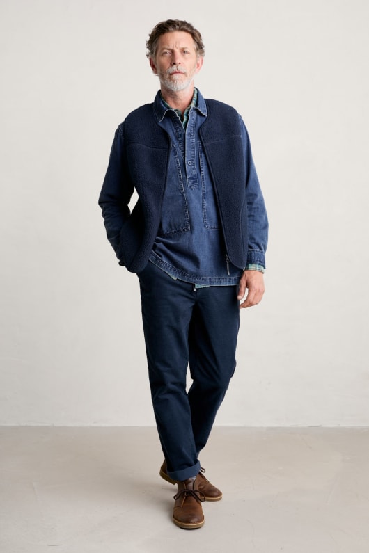 Men's Midshipman Cord Trousers Model Image