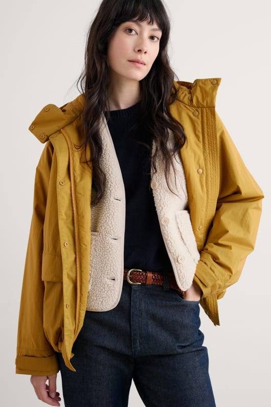 Portheras Waterproof Jacket Model Image