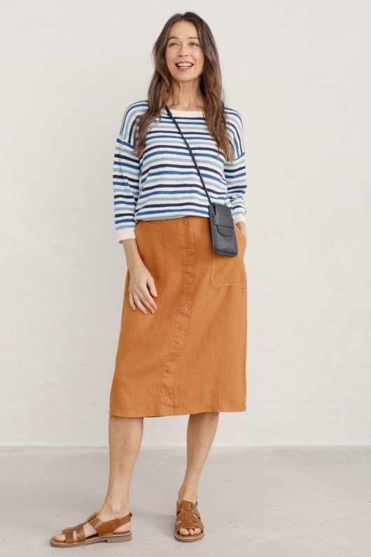 Rosewell Linen Skirt Model Image