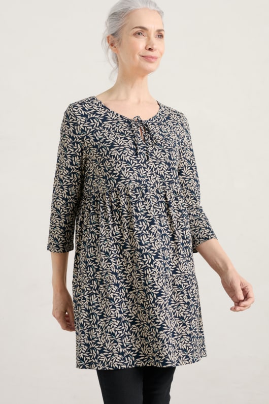 Salt Sands Jersey Tunic Model Image