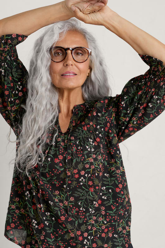 Rookery Printed Blouse Top Model Image