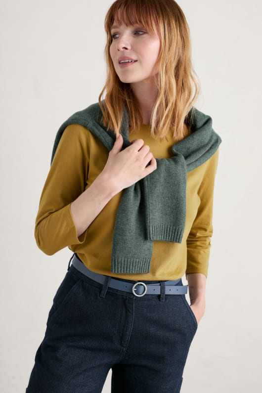 Poisson 3/4 Sleeve Top Model Image