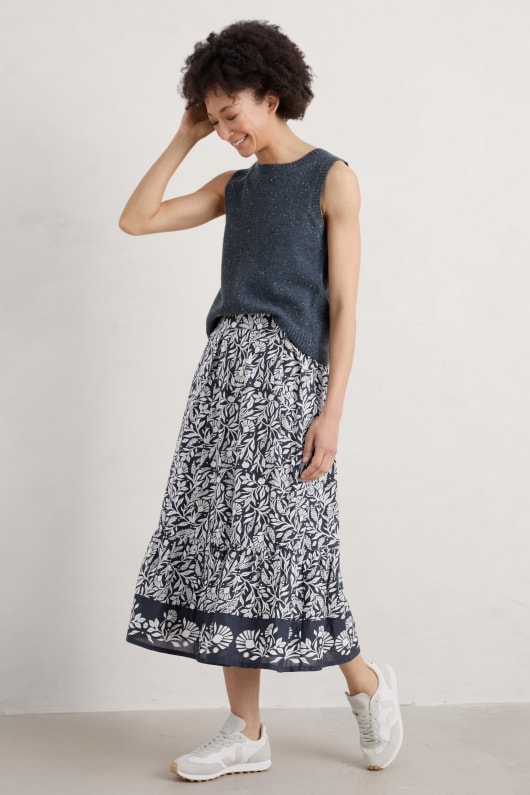 Fine Arts A-Line Skirt in GOTS-Certified Organic Cotton