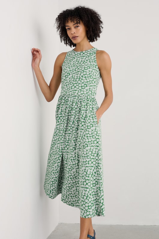 Porthmeor Wave Dress in GOTS-Certified Organic Cotton Jersey Model Image