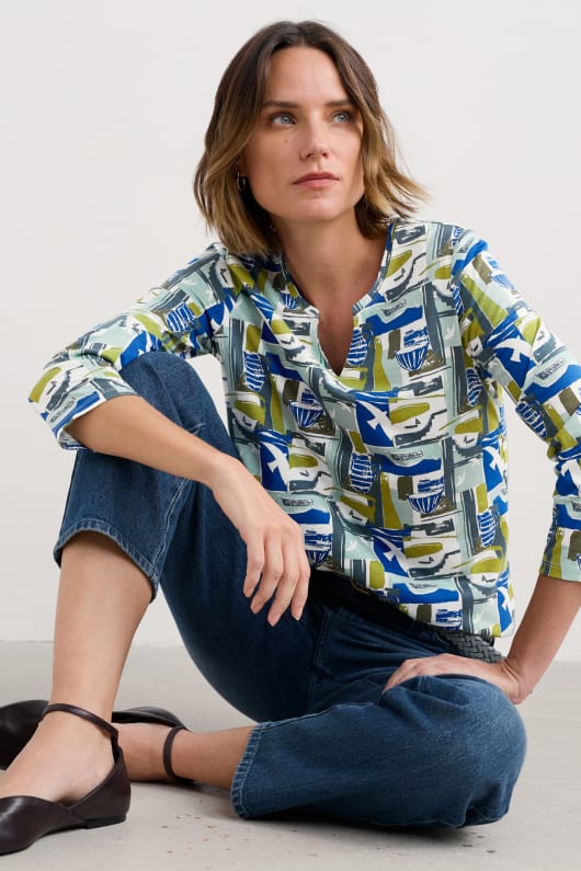 Kellow 3/4 Sleeve Jersey Top Model Image