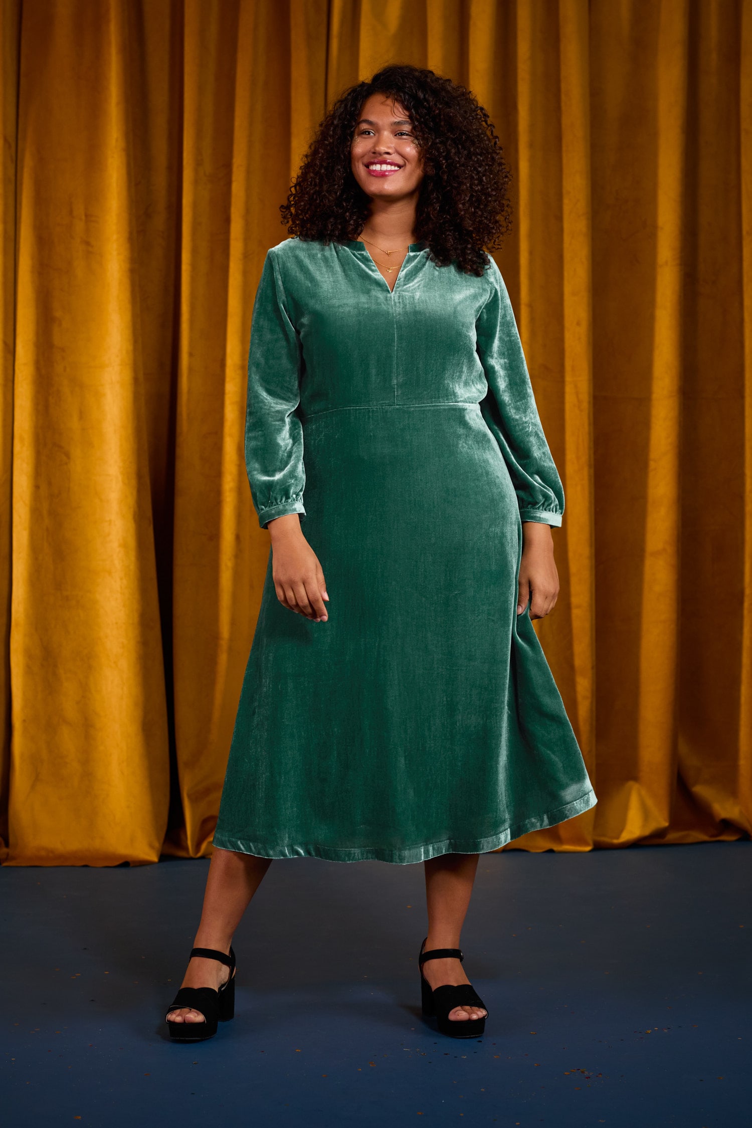 Sea salt velvet dress top